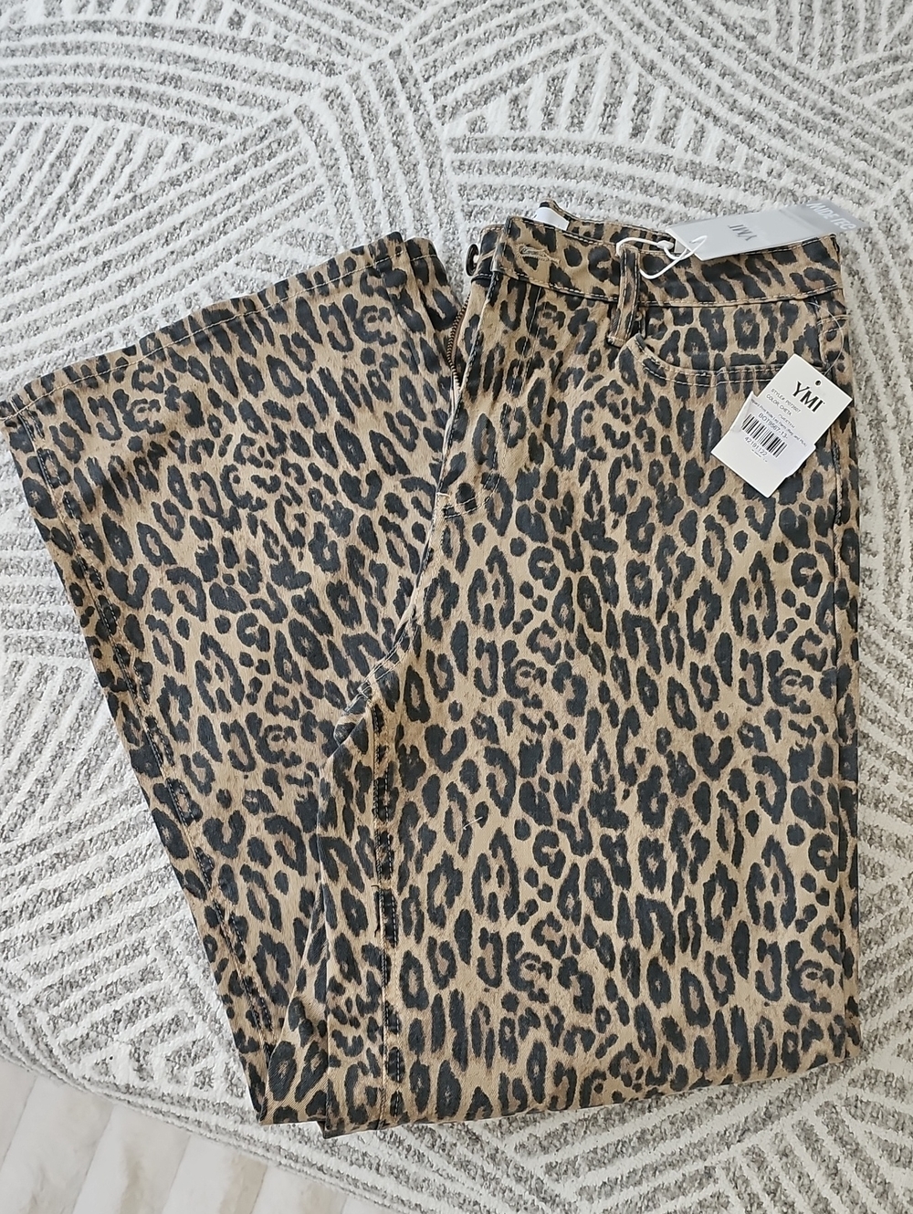 Leopard Print Wide Leg Jeans - Tan/Black